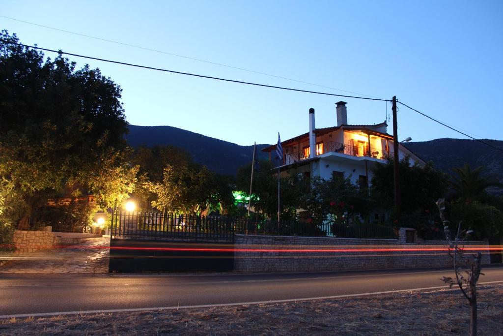 Parálion ÁstrosDimitras Houseアパートメント エクステリア 写真